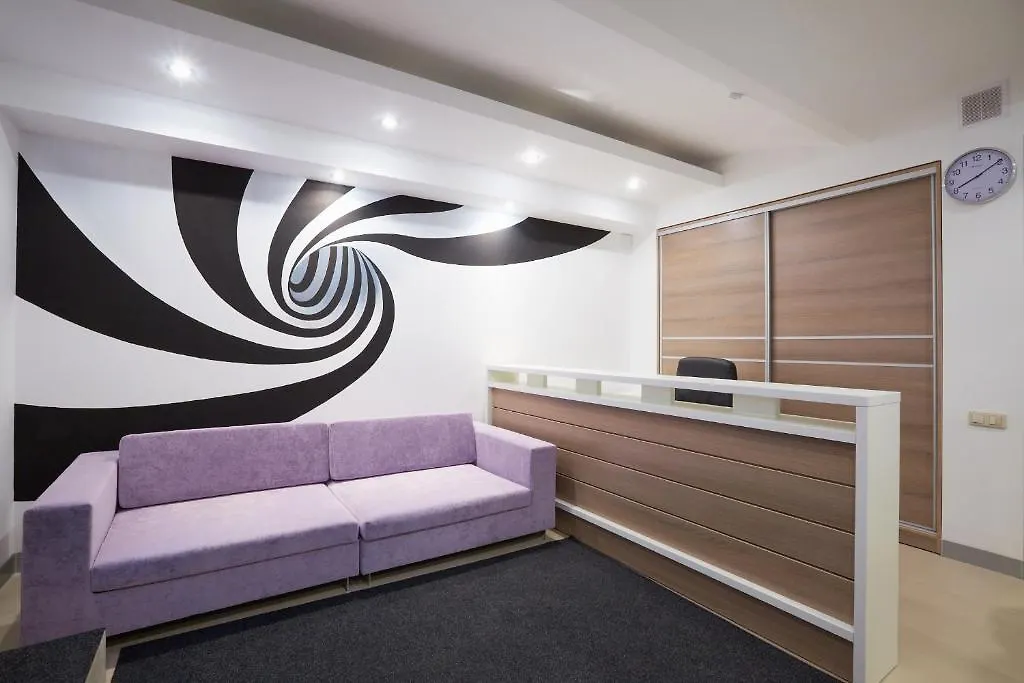 Apart Comfort Plus Hostel Λβιβ